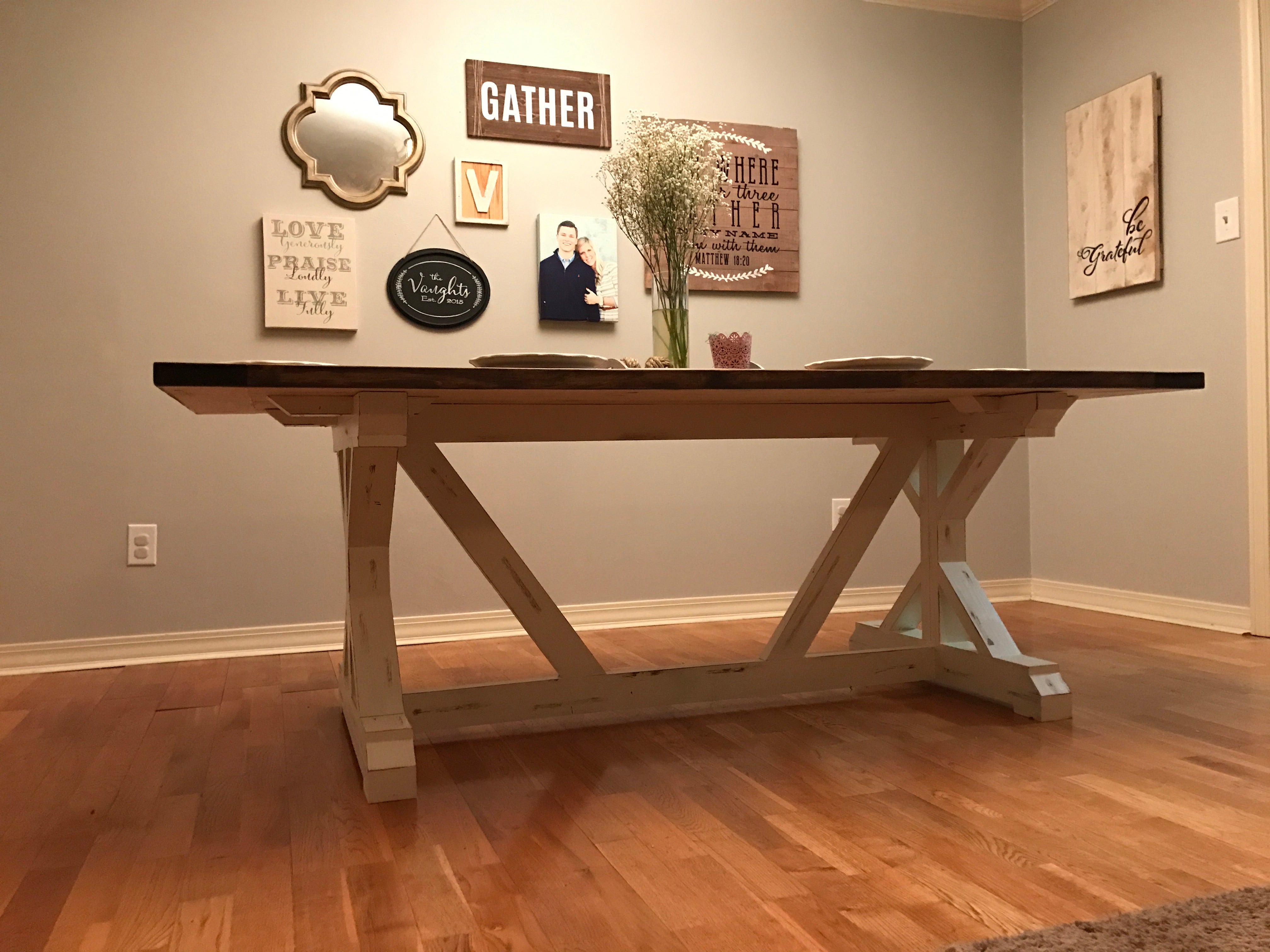 The Ann Farm Table